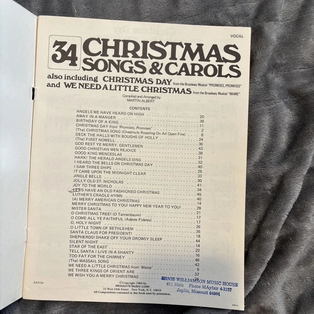 34 Christmas Songs and Carols Mark Laub Sheet Music Book 1962 Lyrics Words Chord